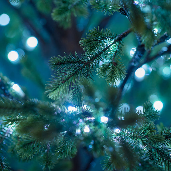 Sale Elite RealWood LED Christmas Tree – 6.5ft