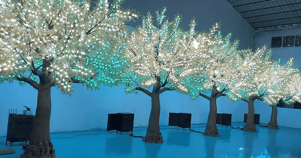 1pcs. 13.5ft Color-Changing Large LED Tree with DMX-512 Controller